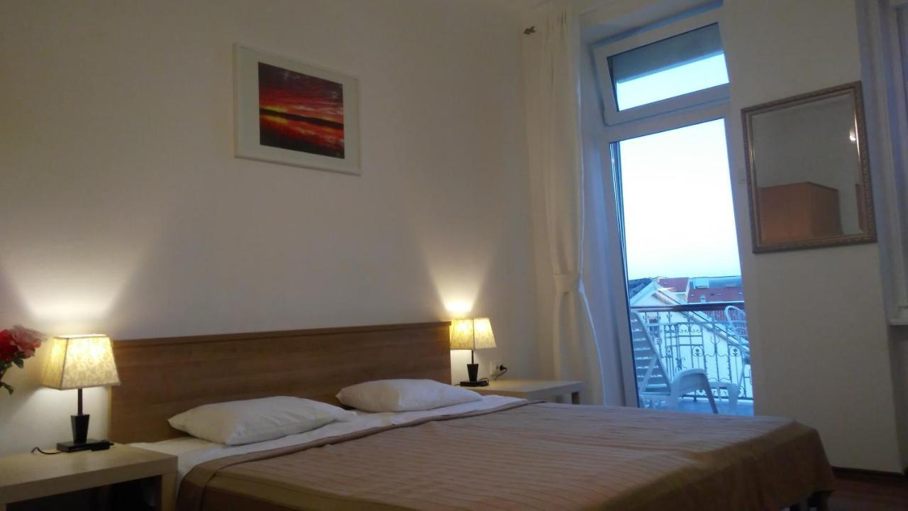 Apartmani Lela セルツェ エクステリア 写真