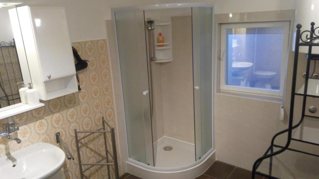 Apartmani Lela セルツェ エクステリア 写真